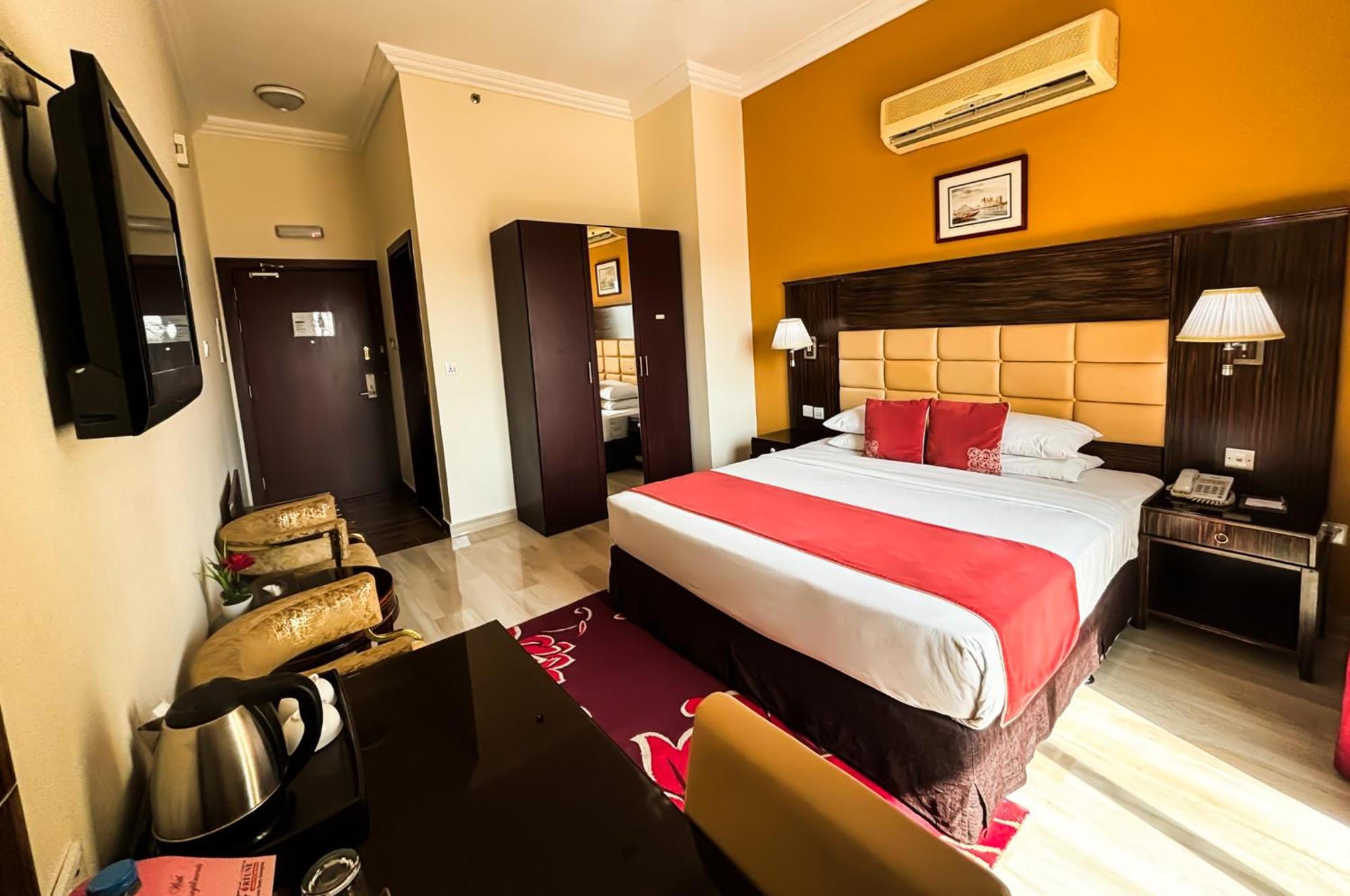 Fortune Hotel Deira Dubai Ngoại thất bức ảnh
